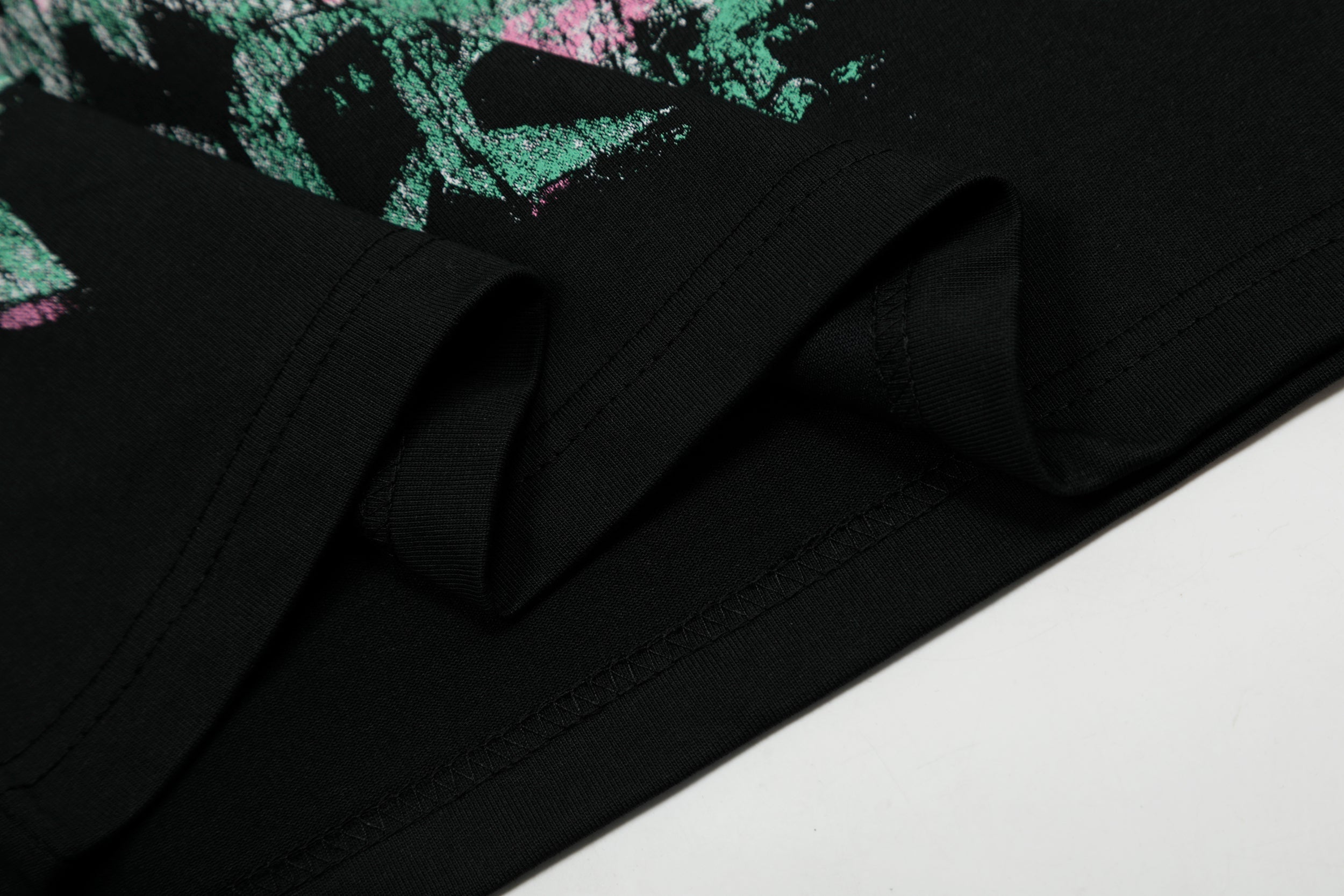 HE 2025 new fashion T-shirt 1102